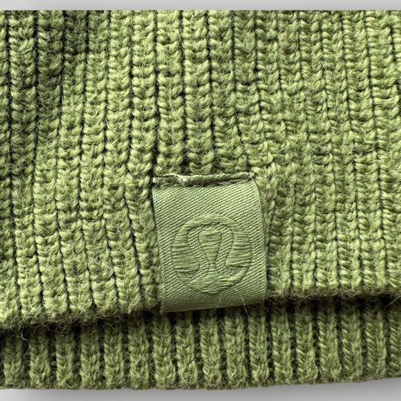 Lululemon SZ 6 Merino Wool Blend Ribbed Turtleneck Sweater Foliage Green - Picture 6 of 10